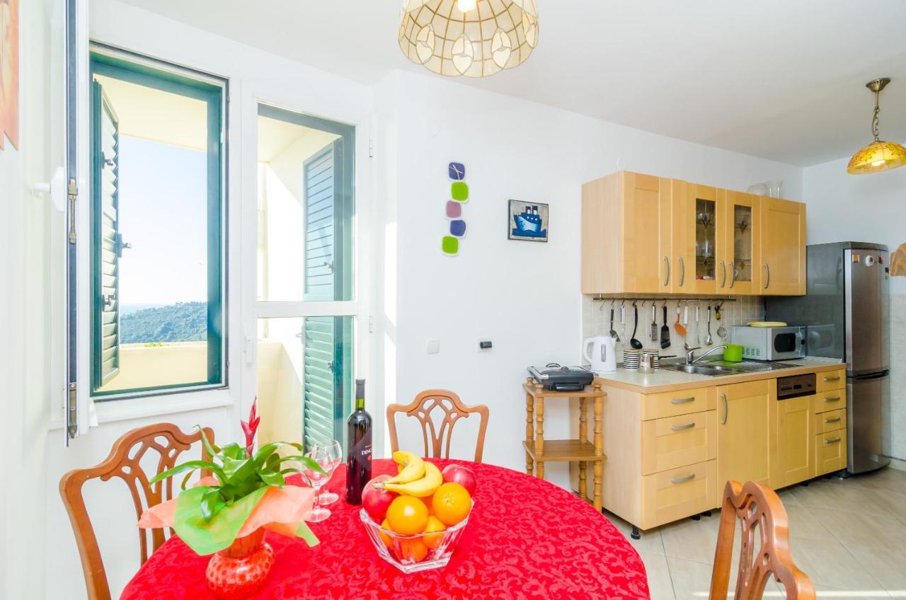 Sun City Apartment Дубровник Екстер'єр фото