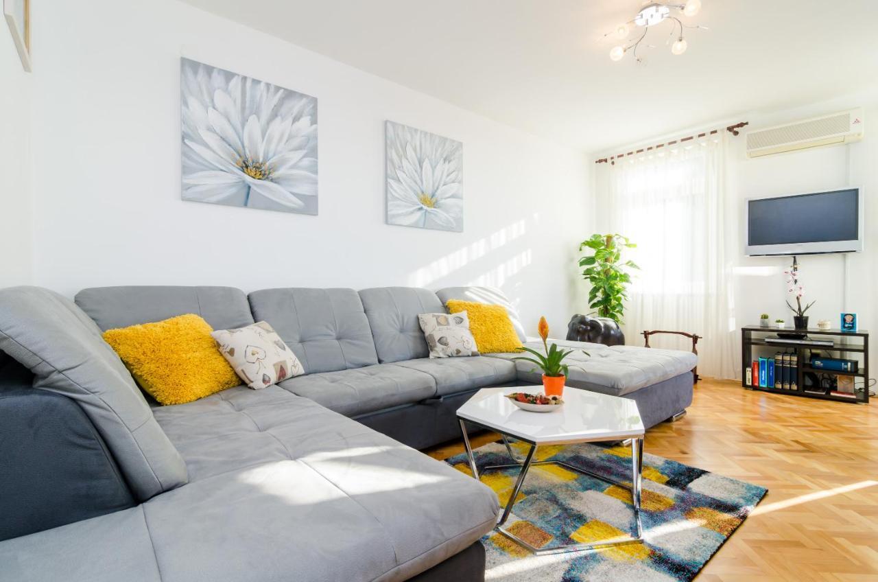 Sun City Apartment Дубровник Екстер'єр фото
