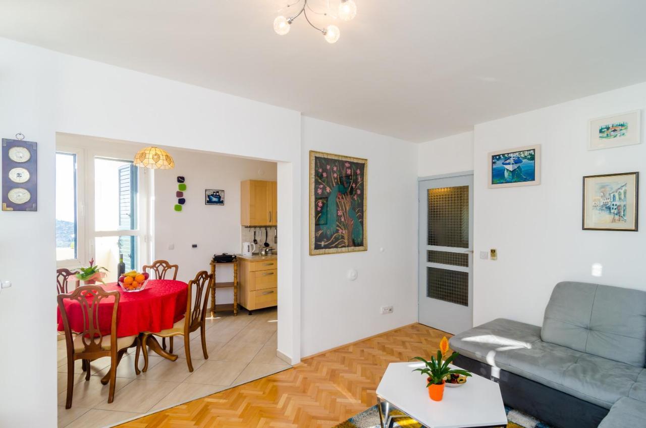 Sun City Apartment Дубровник Екстер'єр фото